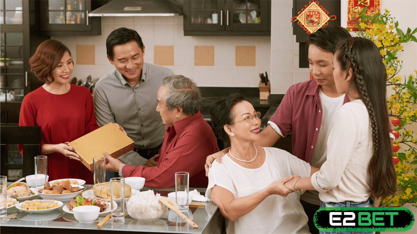 Mơ Thấy Người Thân Cho Vàng Đánh Con Gì? Giải Mã Giấc Mơ Chuẩn Từng Con Số!