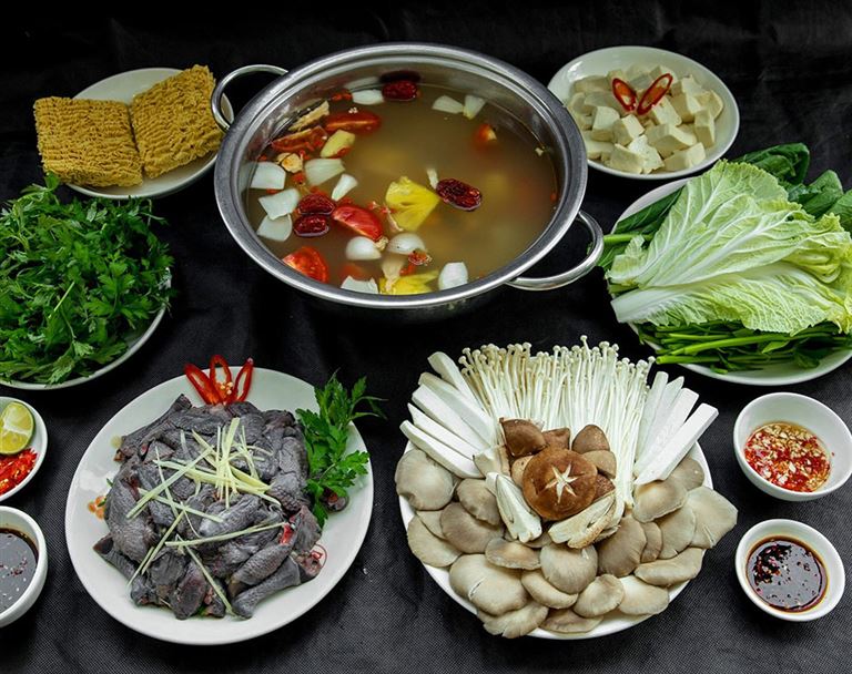gà H'Mông làm món gì ngon
